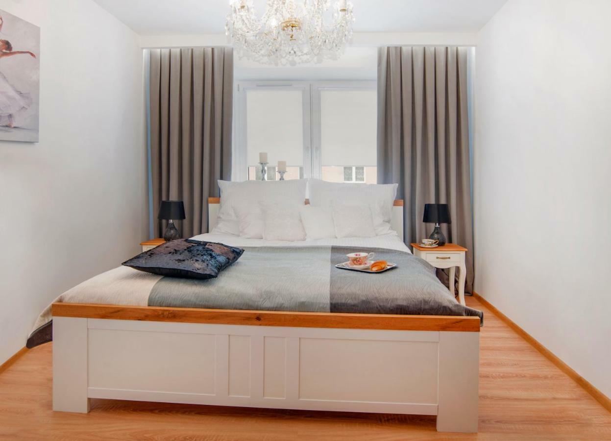 Apartament Sowa Apartment Czestochowa Ngoại thất bức ảnh